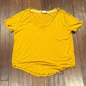 XL Comfy Marlow Yellow Relaxed Fit Short Sleeve Tee